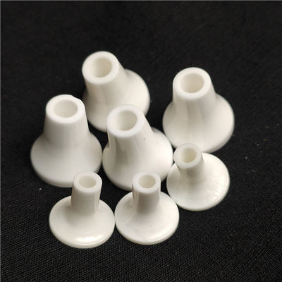 Отполированное сопло 15kv/Mm 1550C 2600C Zirconia высокой точности керамическое